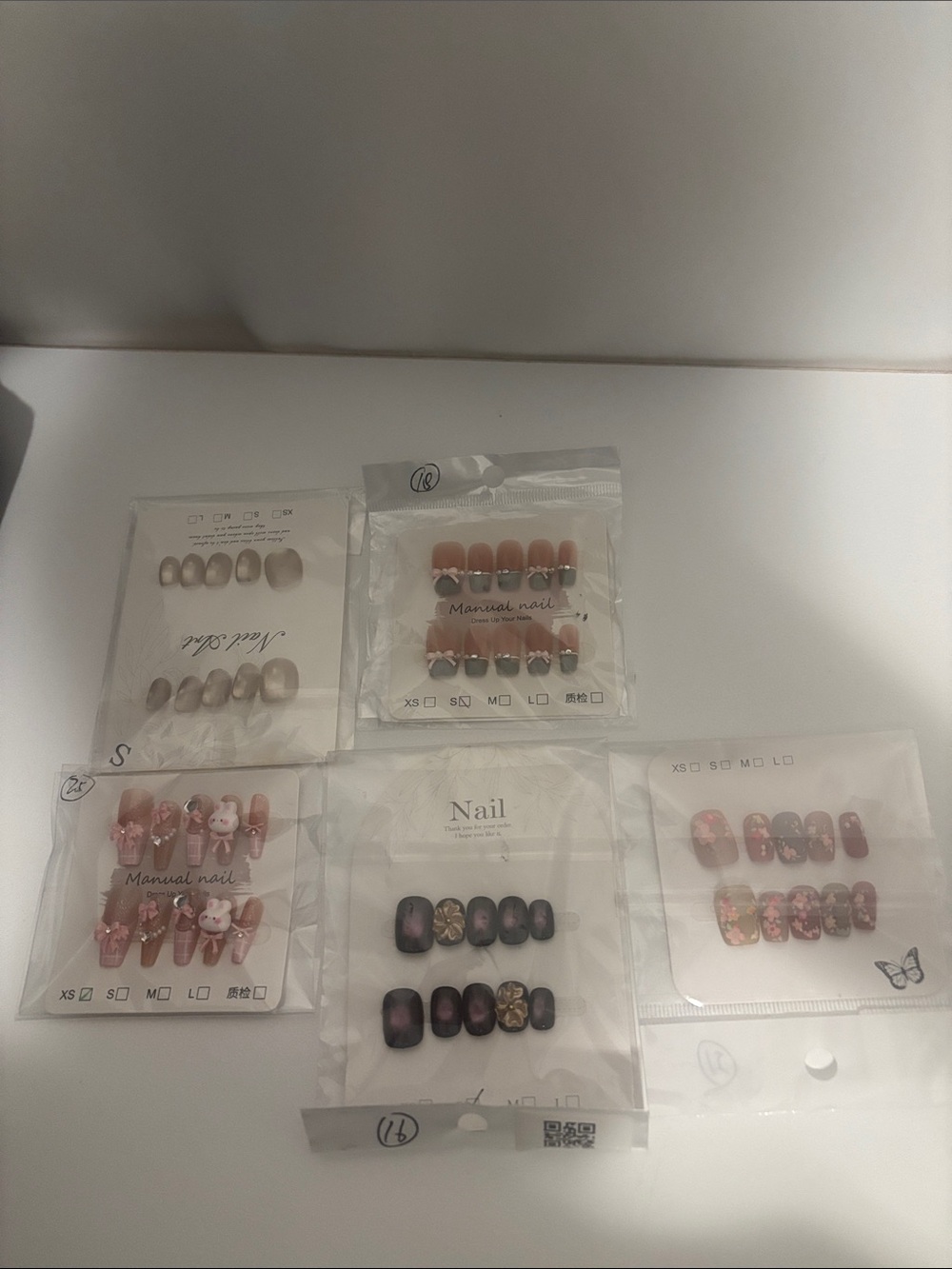Bundle Press on nails Summer!!!